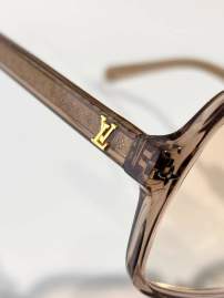 Picture of Louis Vuitton Sunglasses _SKUfw75976335fw